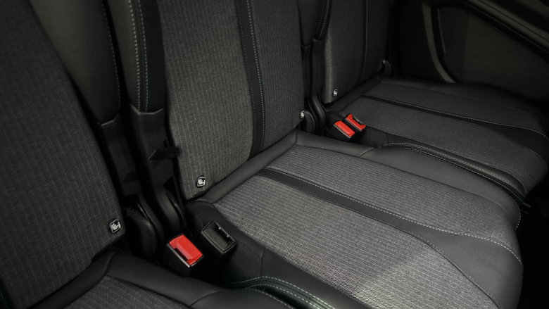 Peugeot 5008 1.2 Hybrid 136 Allure Premium+ 5dr e-DSC6 Petrol Estate